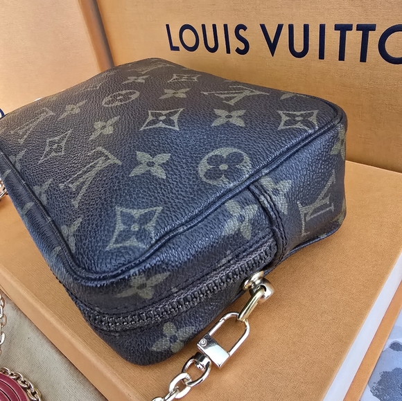 VINTAGE Louis Vuitton Monogram Trousse 18 Cosmetic Pouch Women's Crossbody Bag🤎 - Picture 11 of 17